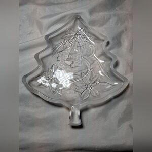 Home Beautiful Glass Christmas Tree Server 7.5 Inches